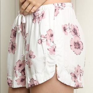 Brandy Melville Eva Shorts